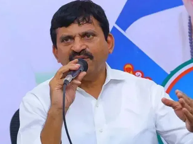 ‘గతంలో జాతర నిధులు వృథాగా కొట్టుకపోయాయి’
