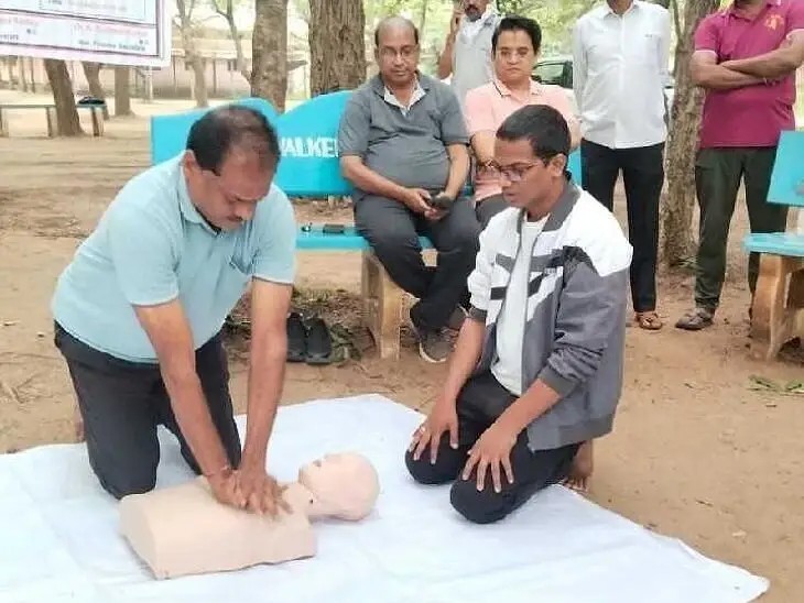 ‘సీపీఆర్‌పై అవగాహన పెంచుకోవడం ద్వారా ప్రాణాలు కాపాడుకోవచ్చు’