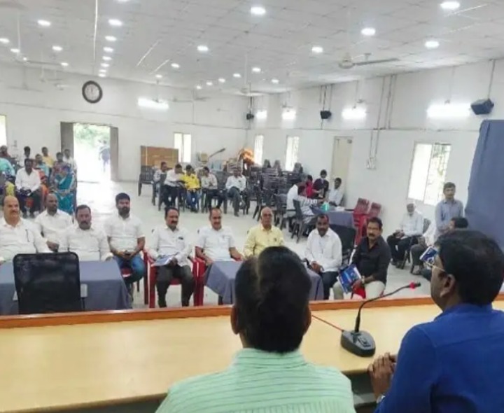 పవర్ హౌస్‌లో ఉచిత వైద్య శిబిరం