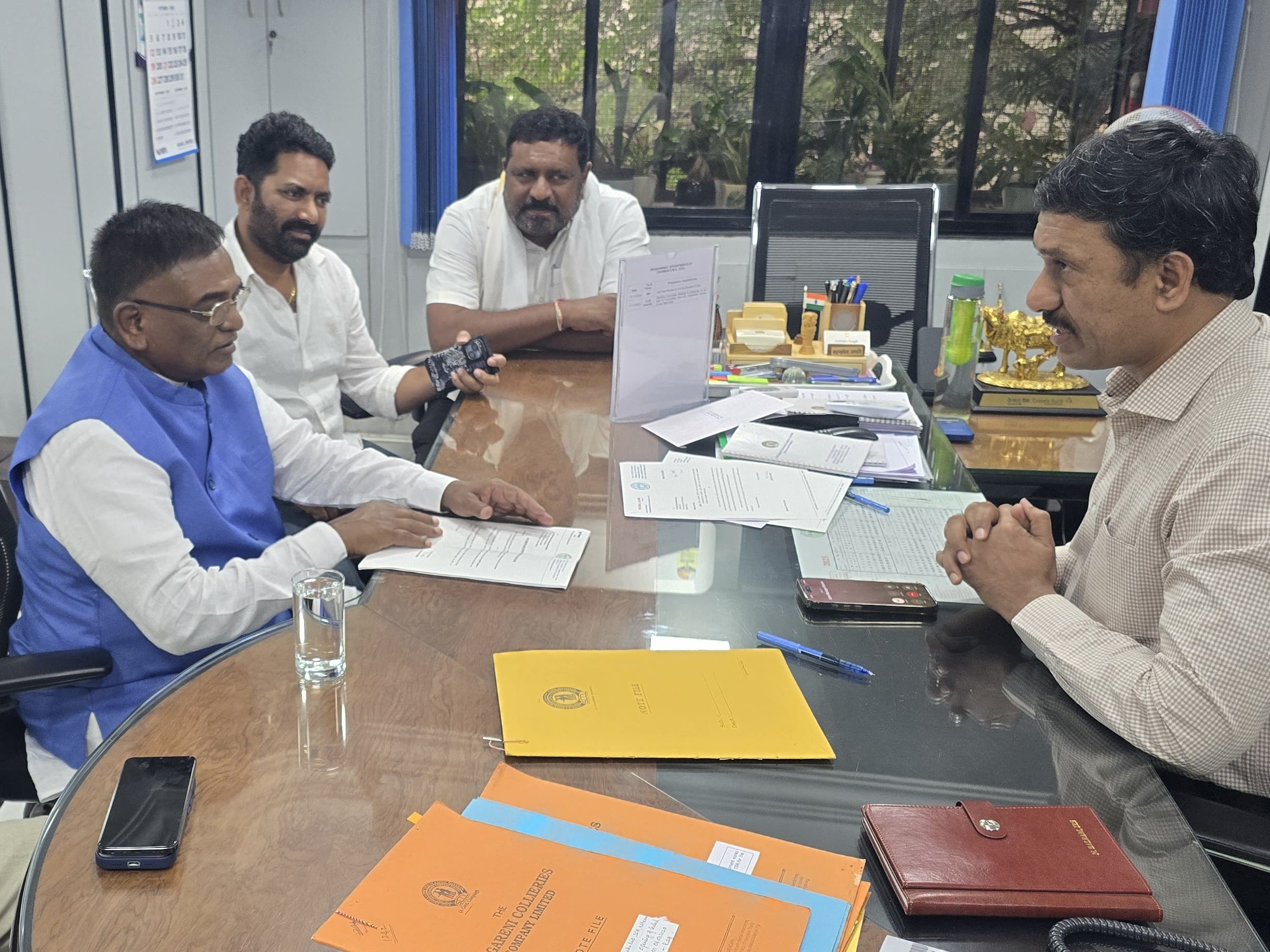 ‘అభివృద్ధికి సింగరేణి నిధులు మంజూరు చేయాలి’