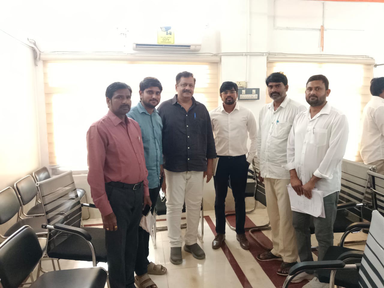 విండ్రో కంపోస్ట్‌ను పరిశీలించిన మున్సిపల్ కమిషనర్