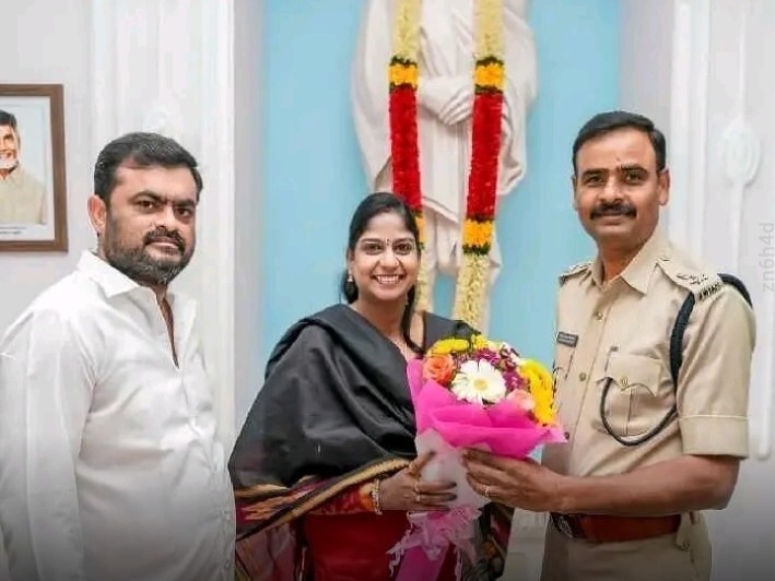 SPని కలిసిన  సూళ్లూరుపేట ఎమ్మెల్యే