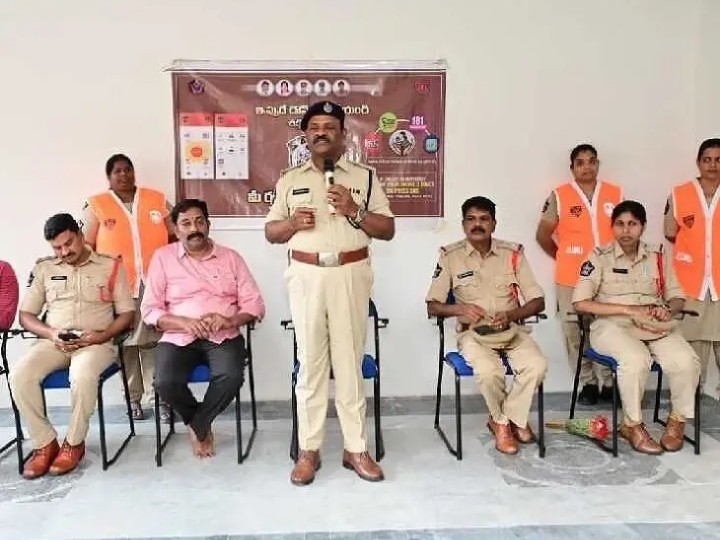 విద్యార్థి దశ నుంచే గుడ్ బ్యాడ్ టచ్ పై అవగాహన: ASP