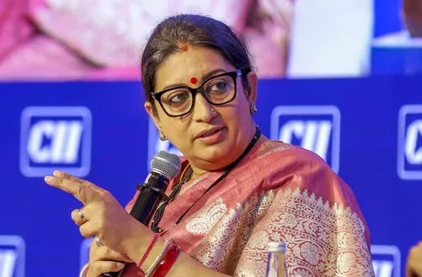 పని గంటలపై స్మృతి ఇరానీ కీలక వ్యాఖ్యలు