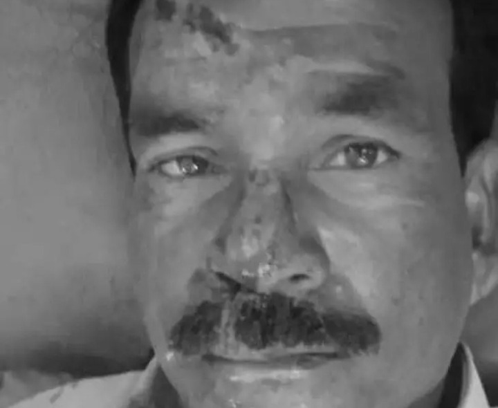 బైక్‌ను ఢీకొట్టిన కారు