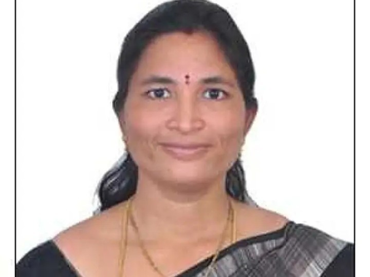 సైబర్ సెక్యూరిటీ అంశంలో స్రవంతికి డాక్టరేట్ ప్రదానం