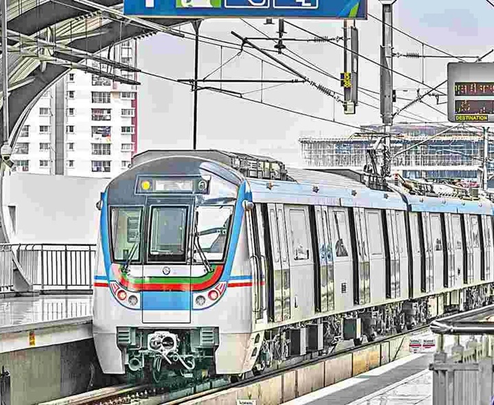 సర్కారు చేతికి మెట్రో.. రేపు కీలక నిర్ణయం