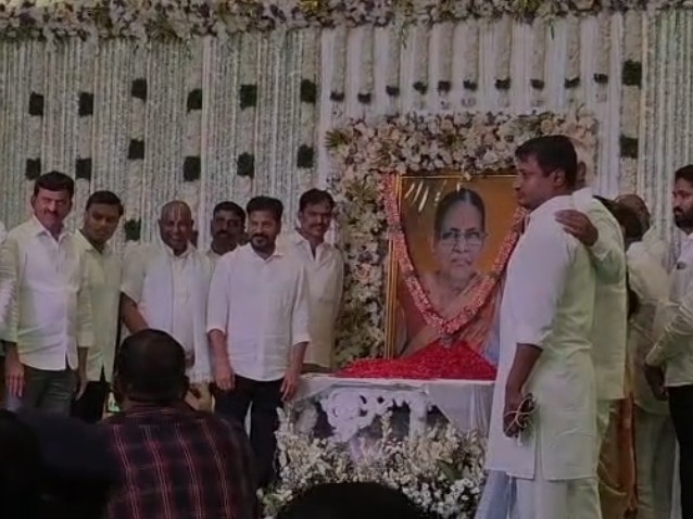 దొంతిని పరామర్శించిన సీఎం రేవంత్ రెడ్డి