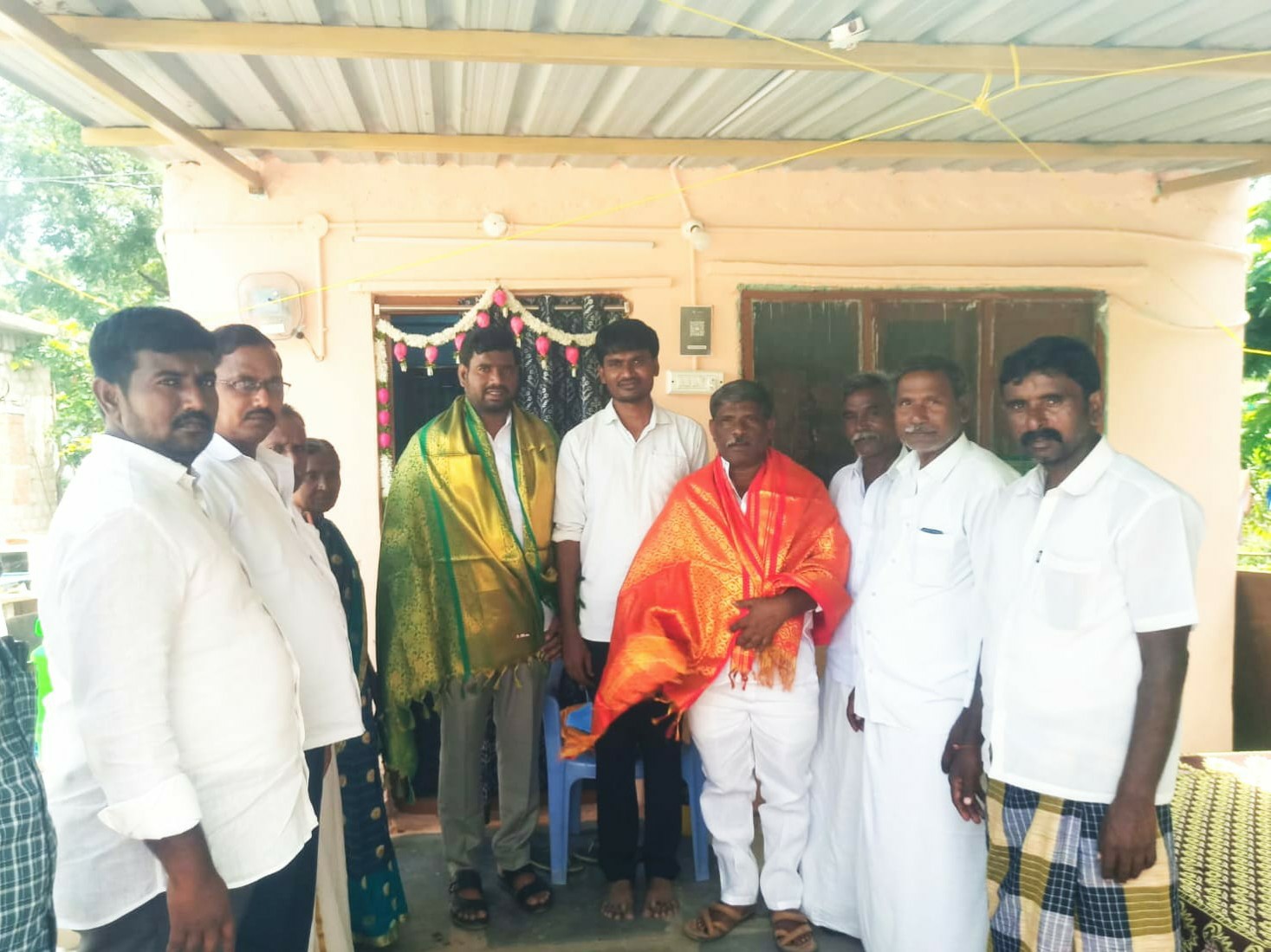 రెవరెంట్‌ ఫాదర్ విద్యాసాగర్‌కు టీడీపీ నేతలు సన్మానం