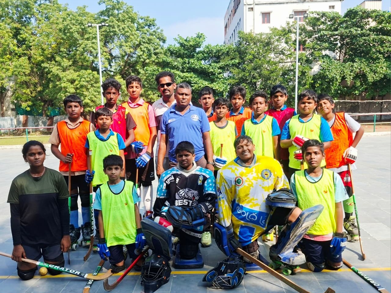 రాష్ట్రస్థాయి పోటీలకు తణుకు విద్యార్థులు