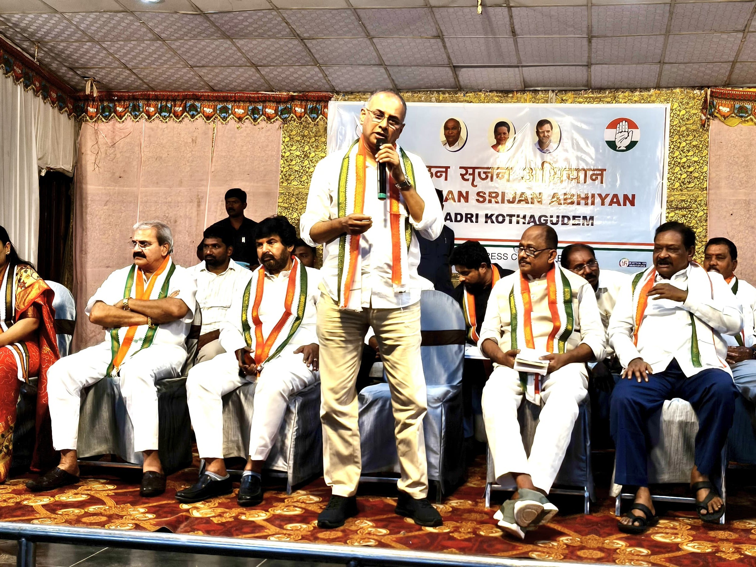 పార్టీలో కష్టపడిన వారికే పదవులు దక్కుతాయి: ఎంపీ