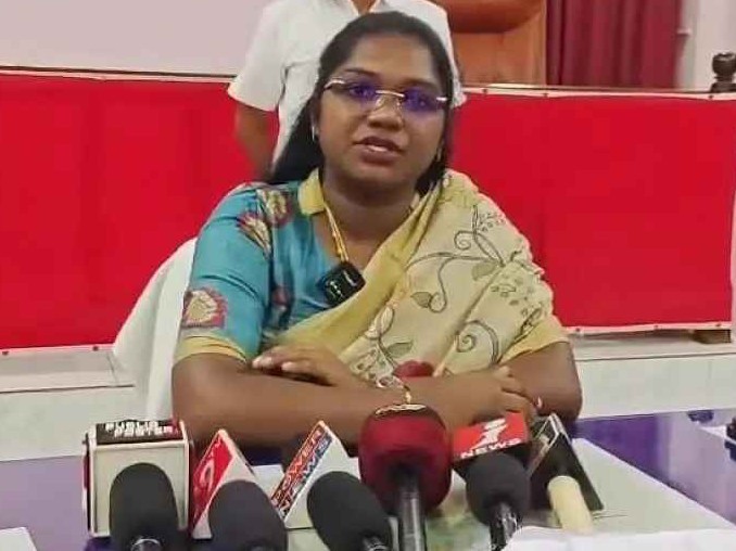 బాణసంచా స్టాల్స్ దరఖాస్తు చేసుకోండి: RDO