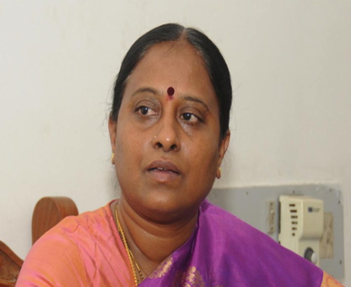 ప్రభుత్వంపై మంత్రి సురేఖ కుమార్తె కీలక వ్యాఖ్యలు