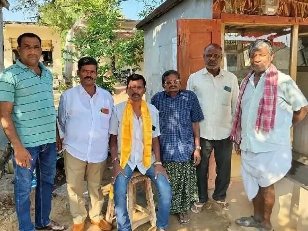 ‘ఎస్సై పై చర్యలు తీసుకోవాలి’