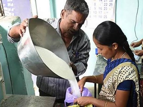 బియ్యం పంపిణీకి నేడు తుది గడువు