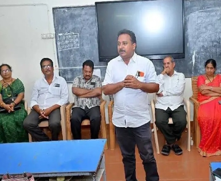 నరసాపురంలో ఉపాధ్యాయులు పరిచయ కార్యక్రమం