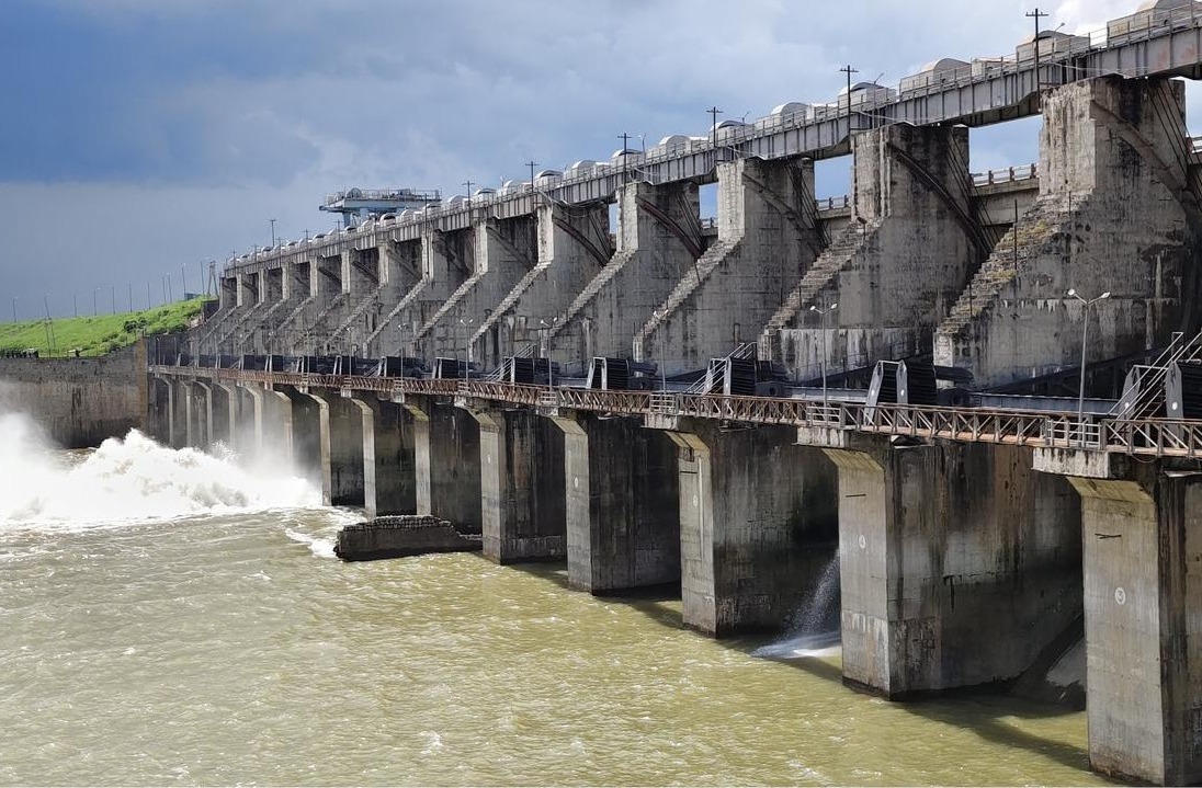 సింగూర్ ప్రాజెక్టుకు రికార్డు స్థాయిలో వరద