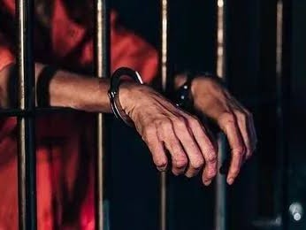 4 బైక్ చోరీ.. నిందితుడికి జైలు శిక్ష
