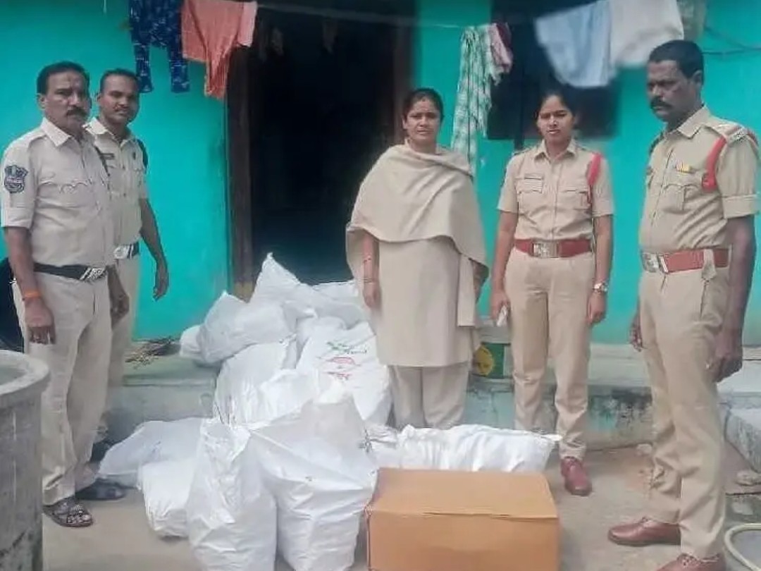 గుట్కా ప్యాకెట్లు పట్టివేత