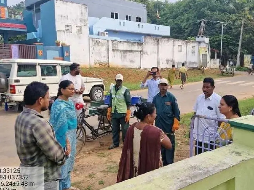 వేణుగోపాలపురంలో జిల్లా పంచాయతీ అధికారి తనిఖీ
