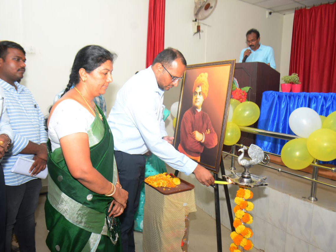 ‘లక్ష్యం లేని జీవితం వృథా’