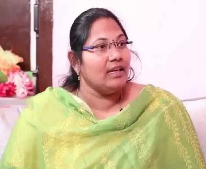 సుగాలి ప్రీతి తల్లిదండ్రులు హౌస్ అరెస్ట్