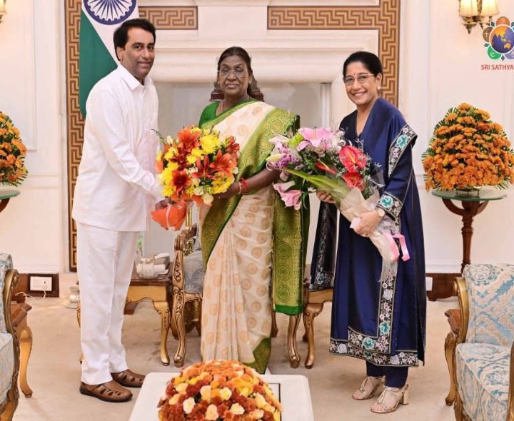 శతజయంతి వేడుకలకు రాష్ట్రపతికి ఆహ్వానం