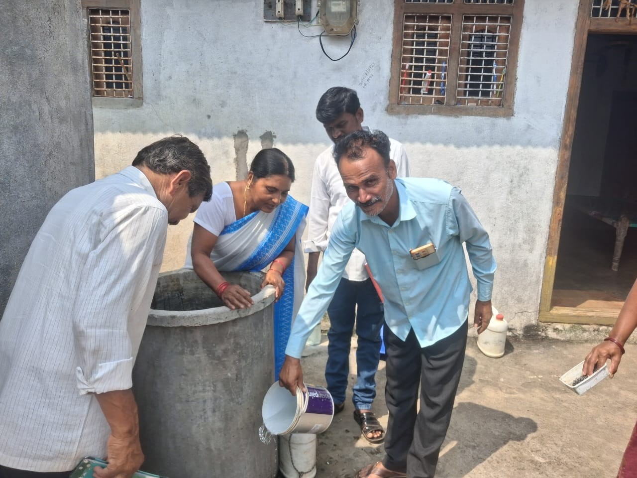 పరిసరాల పరిశుభ్రతతోనే సంపూర్ణ ఆరోగ్యం: రవీందర్