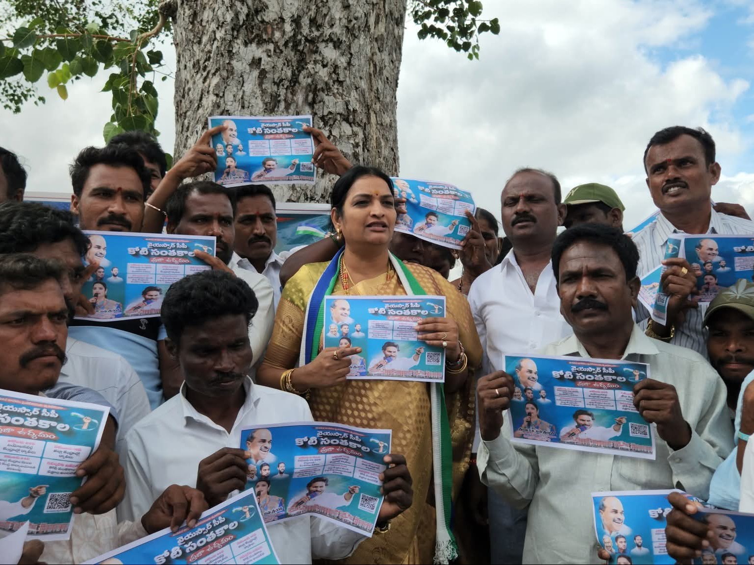 రచ్చబండలో పాల్గొన్న ఉషశ్రీచరణ్