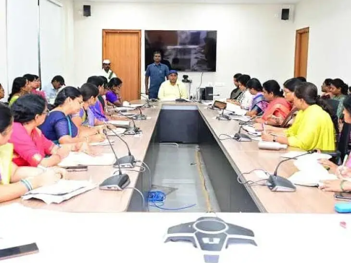 చిన్నారుల ఆరోగ్యవంతంగా తీర్చిదిద్దాలి: కలెక్టర్