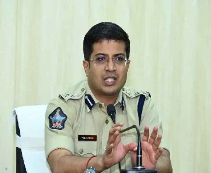 అక్రమ టపాసులపై కఠిన చర్యలు: ఎస్పీ