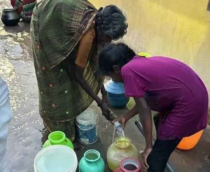 తాగునీటి పైపు కట్.. ప్రజలకు అవస్థలు
