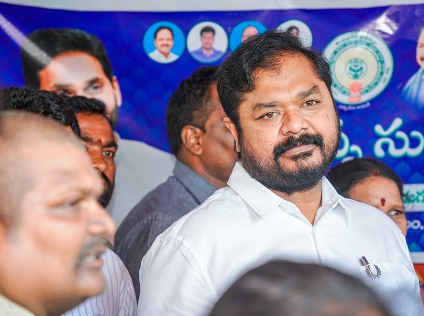 ‘దమ్ముంటే నాపై ఆరోపణలు నిరూపించండి’