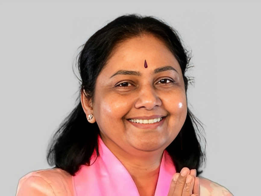 BRS అభ్యర్థి మూడో సెట్ నామినేషన్ దాఖలు