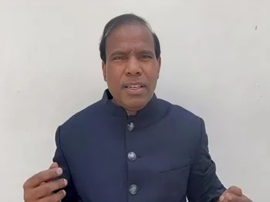 ‘బీసీ నేతలంతా డ్రామాలు ఆడుతున్నారు’