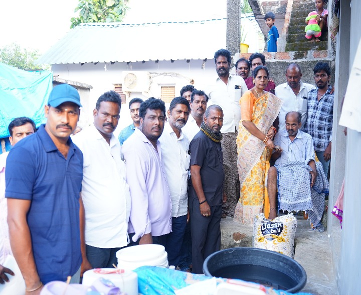 అనారోగ్యంతో ఉన్న జనసేన కోఆర్డినేటర్‌కు ఆర్థిక సహాయం