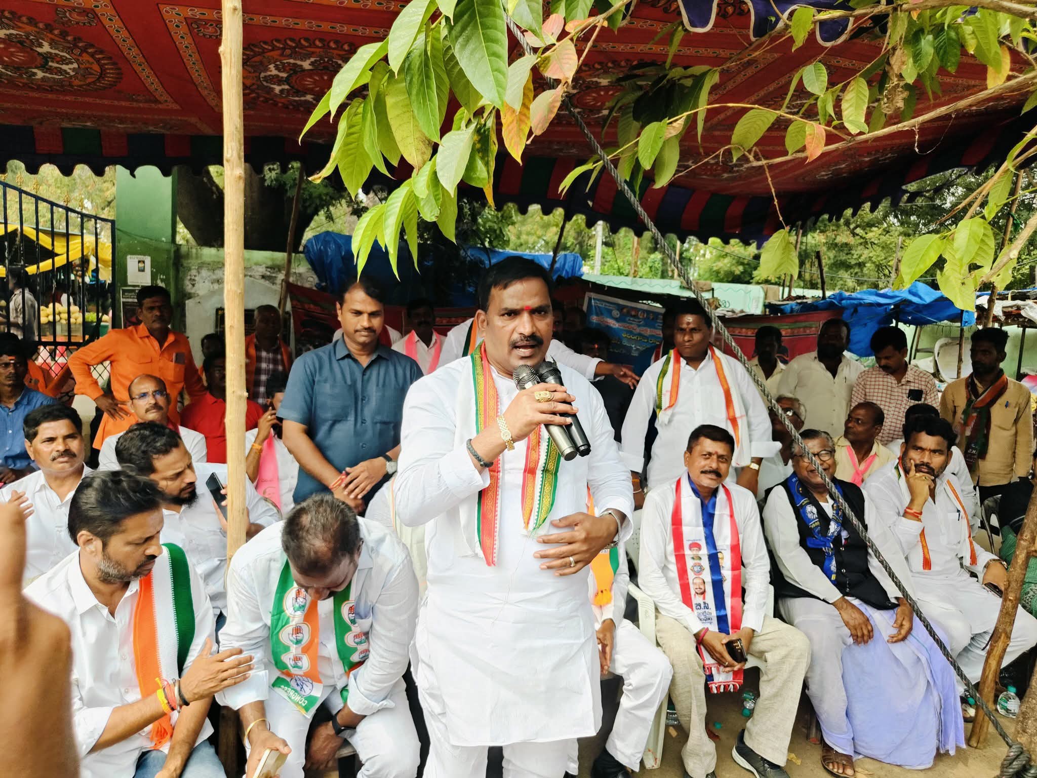 ‘రిజర్వేషన్లు ఎవరు ఇచ్చే బిక్ష కాదు అవి మా హక్కు’