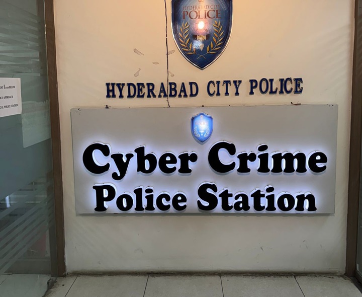 రెండు యూట్యూబ్ ఛానళ్లపై కేసు నమోదు