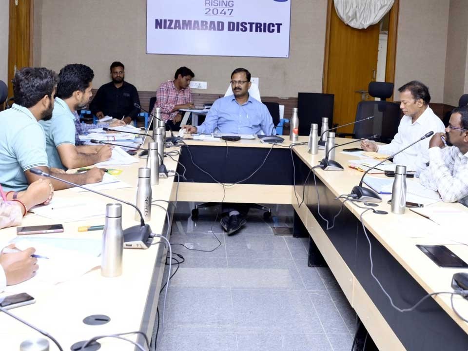 3,500 ఎకరాలల్లో ఆయిల్ పామ్ సాగు: కలెక్టర్