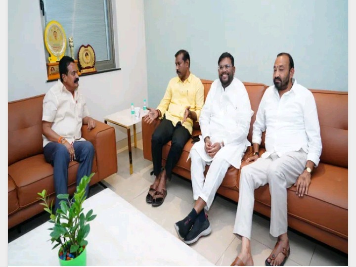 ‘ పార్టీ బలోపేతానికి పని చెయ్యండి’