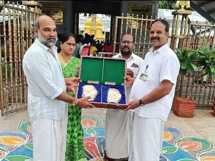 శ్రీ ప్రసన్న వేంకటేశ్వర స్వామి వారికి కటికహస్తం
