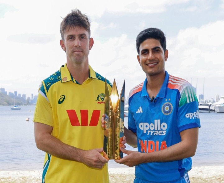 AUS vs IND: టాస్ ఓడిన టీమిండియా