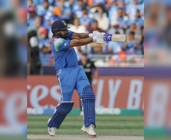 భారత్‌కు షాక్.. హిట్‌మ్యాన్ ఔట్