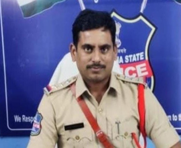 ప్రమాదరహితంగా దీపావళి జరుపుకోవాలి: సీఐ