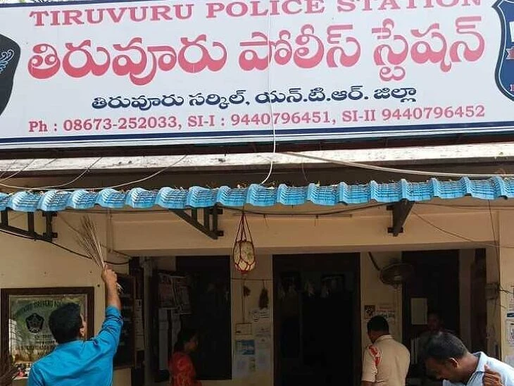 లక్ష్మీపురంలో వివాహిత ఆత్మహత్య
