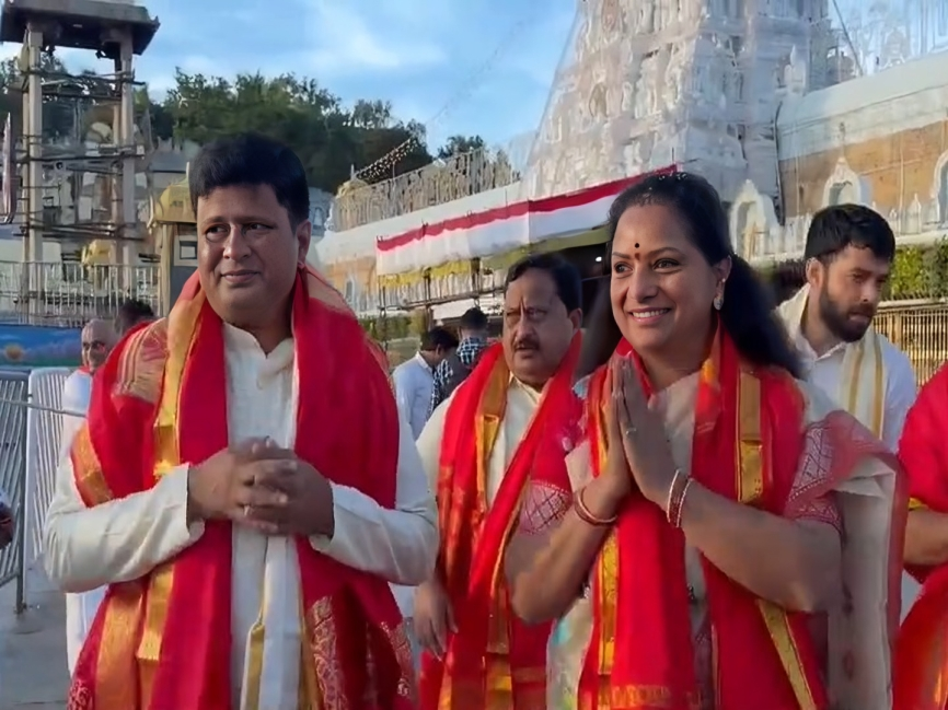 శ్రీవారిని దర్శించుకున్న కవిత దంపతులు