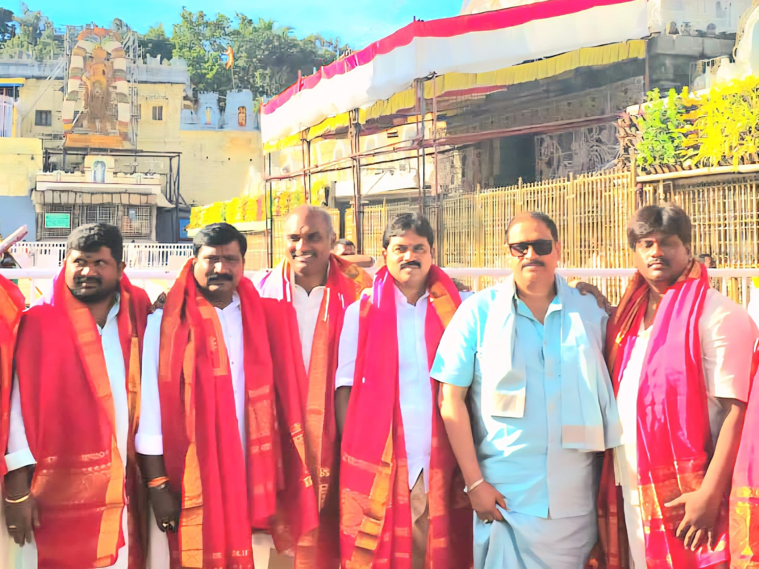 తిరుమల వెంకటేశ్వర స్వామిని దర్శించుకున్న రేణికుంట్ల ప్రవీణ్