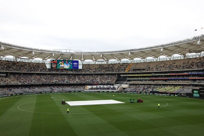 IND vs AUS: వర్షంతో నిబంధనలు మళ్లీ చేంజ్