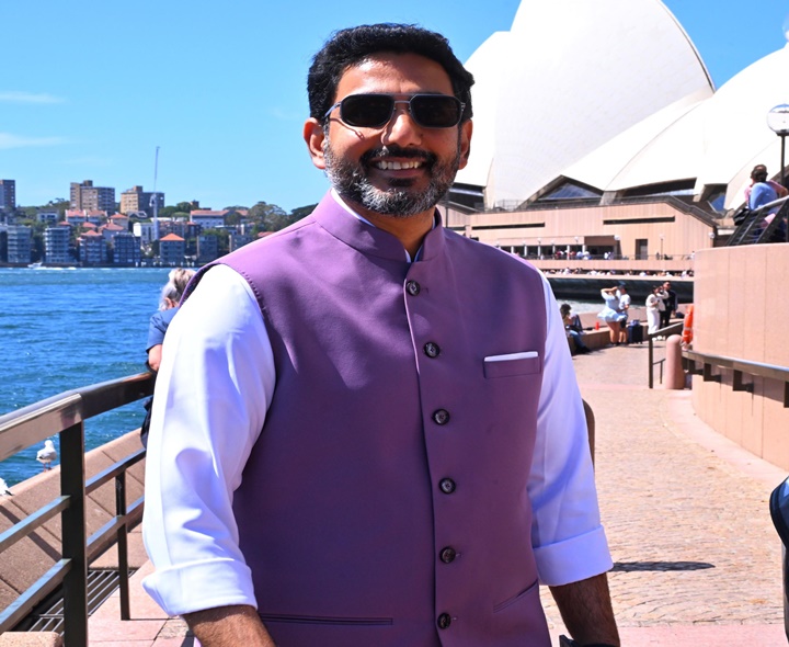 ఏపీ అంబాసిడర్లలా పనిచేయాలి: లోకేష్