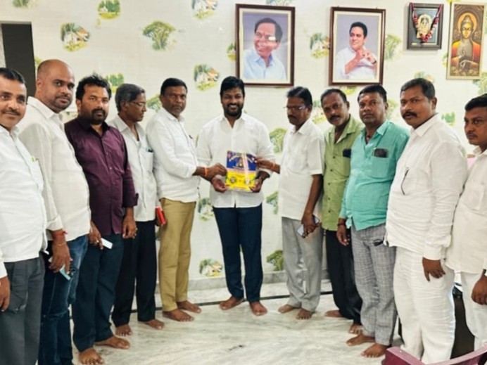 బ్రహ్మోత్సవాలకు రావాలని ఆహ్వానం